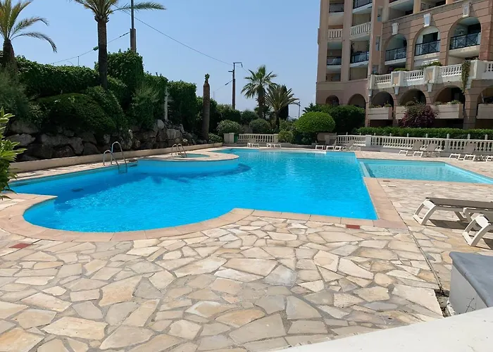 Le Palm Azur